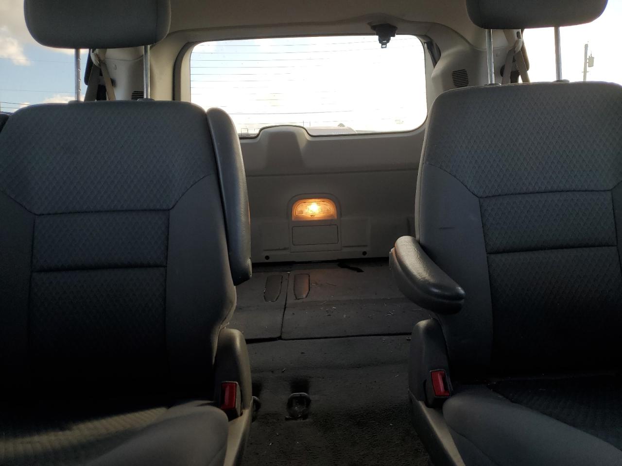 CHRYSLER TOWN & COUNTRY TOURING