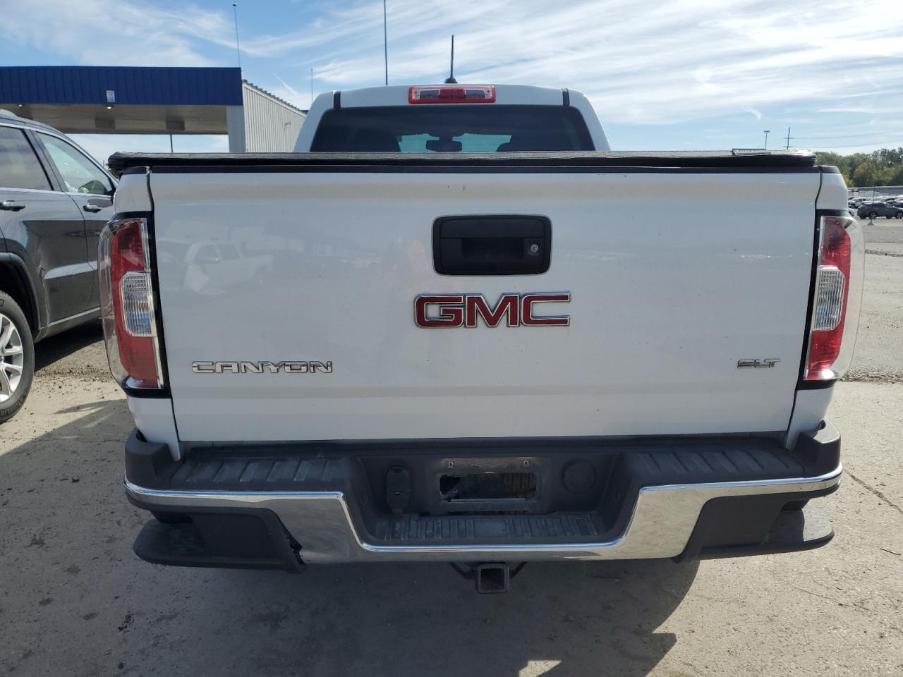 GMC CANYON SLT