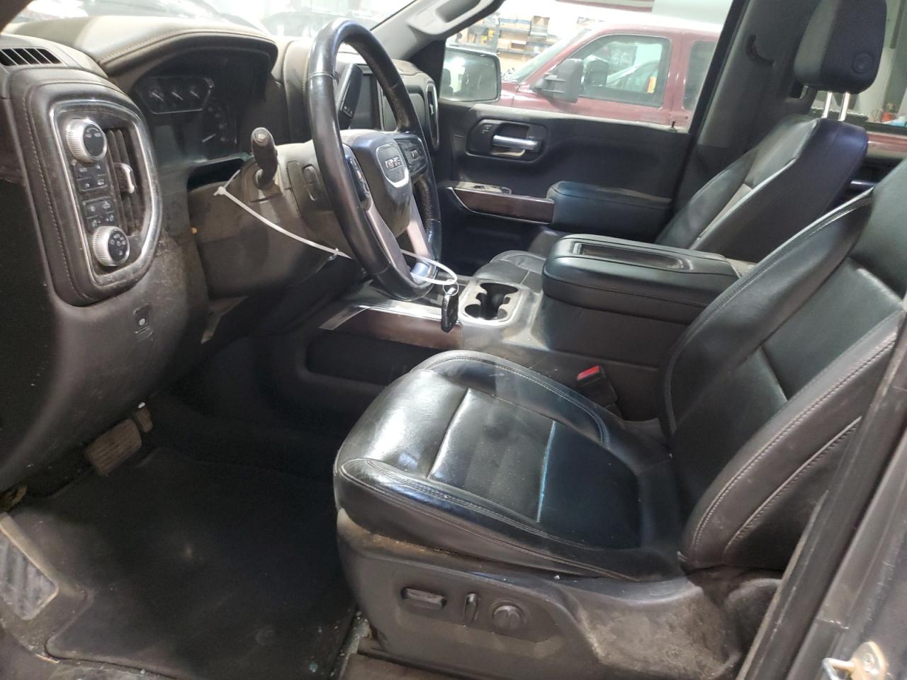 GMC SIERRA K1500 SLT