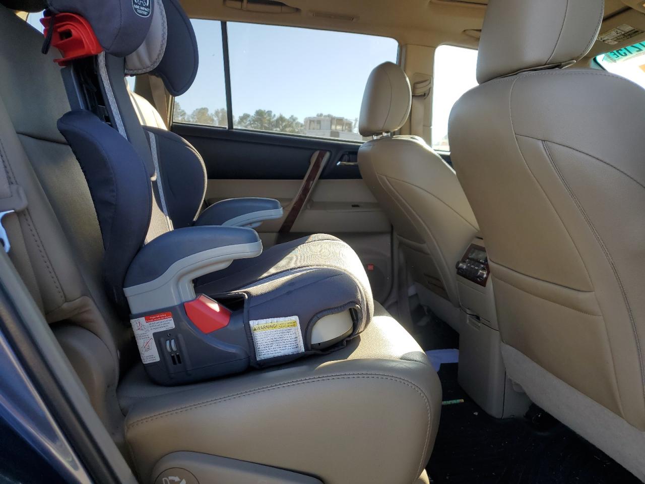 TOYOTA HIGHLANDER LIMITED