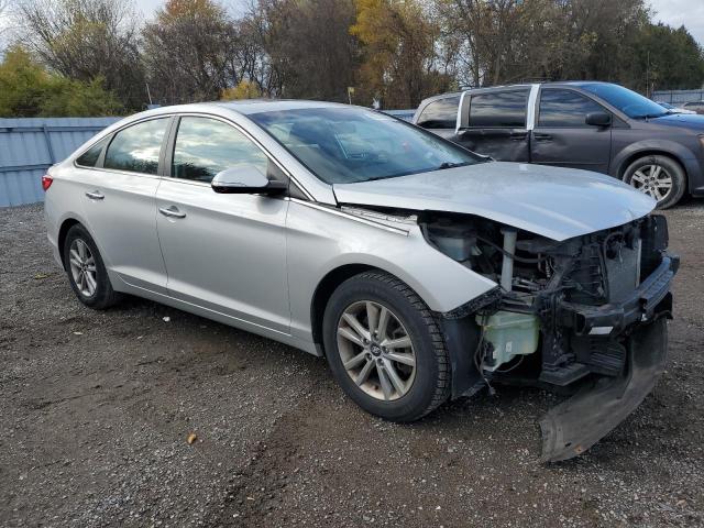 2016 HYUNDAI SONATA SE 5NPE24AF8GH293301