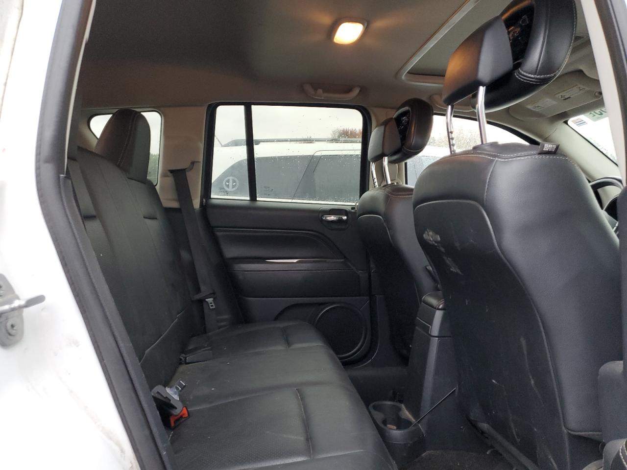 Lot #3315970086 2015 JEEP COMPASS LA