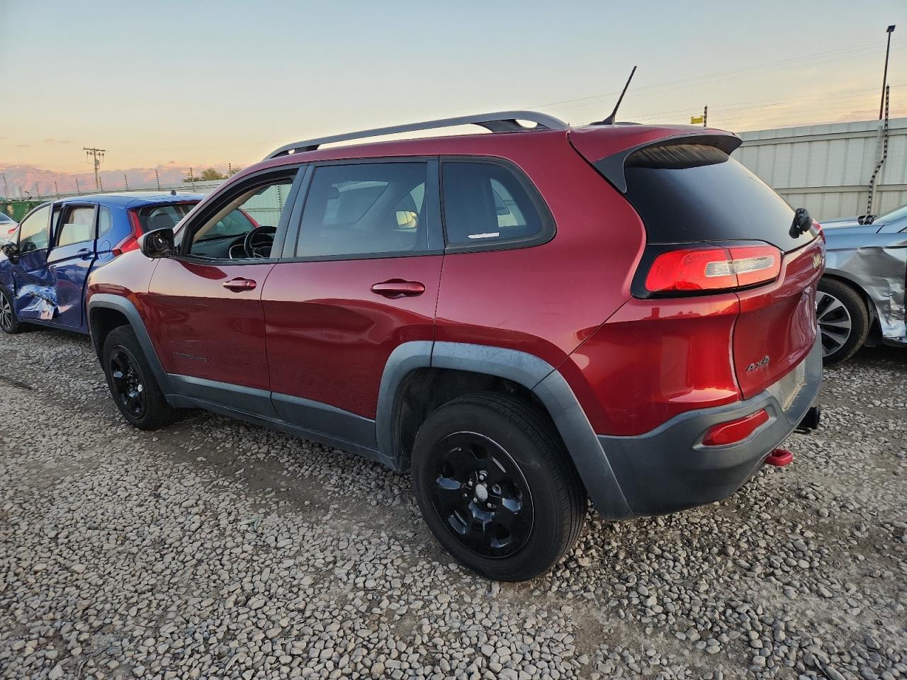 JEEP CHEROKEE TRAILHAWK