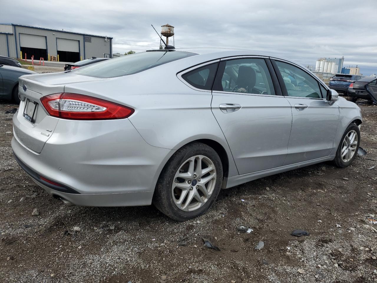 FORD FUSION SE