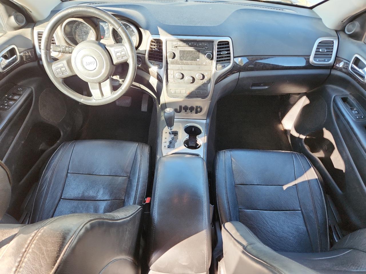 JEEP GRAND CHEROKEE LAREDO