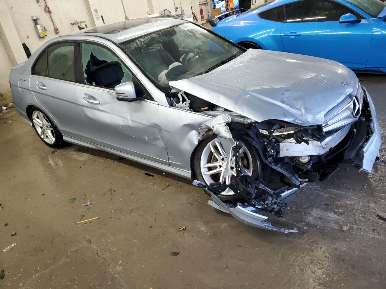 MERCEDES-BENZ C-CLASS 250