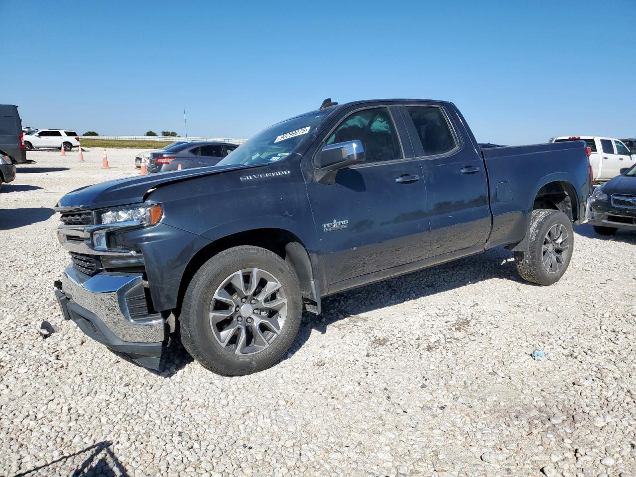 CHEVROLET SILVERADO C1500 LT