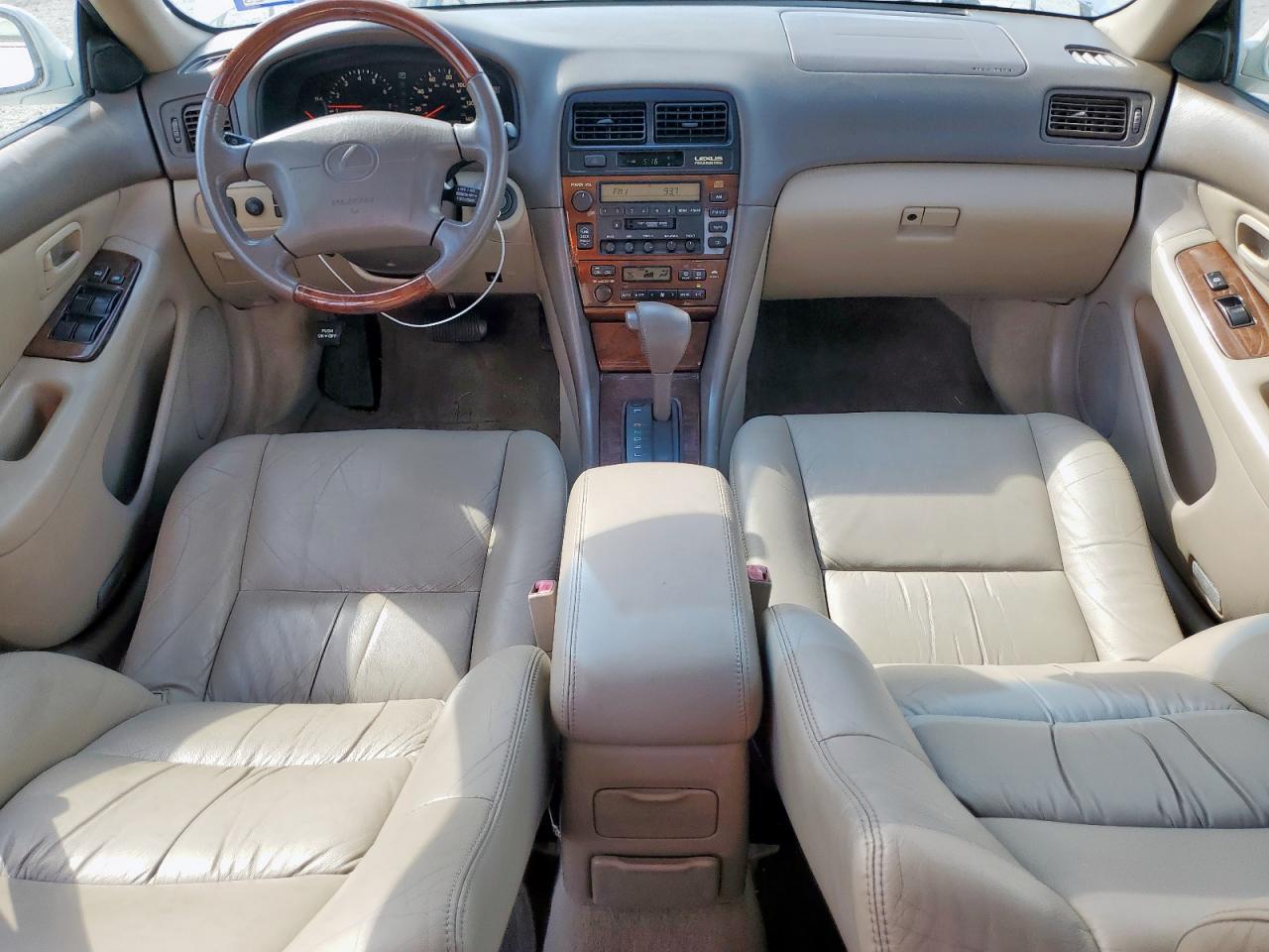 Lot #3296384641 2001 LEXUS ES 300