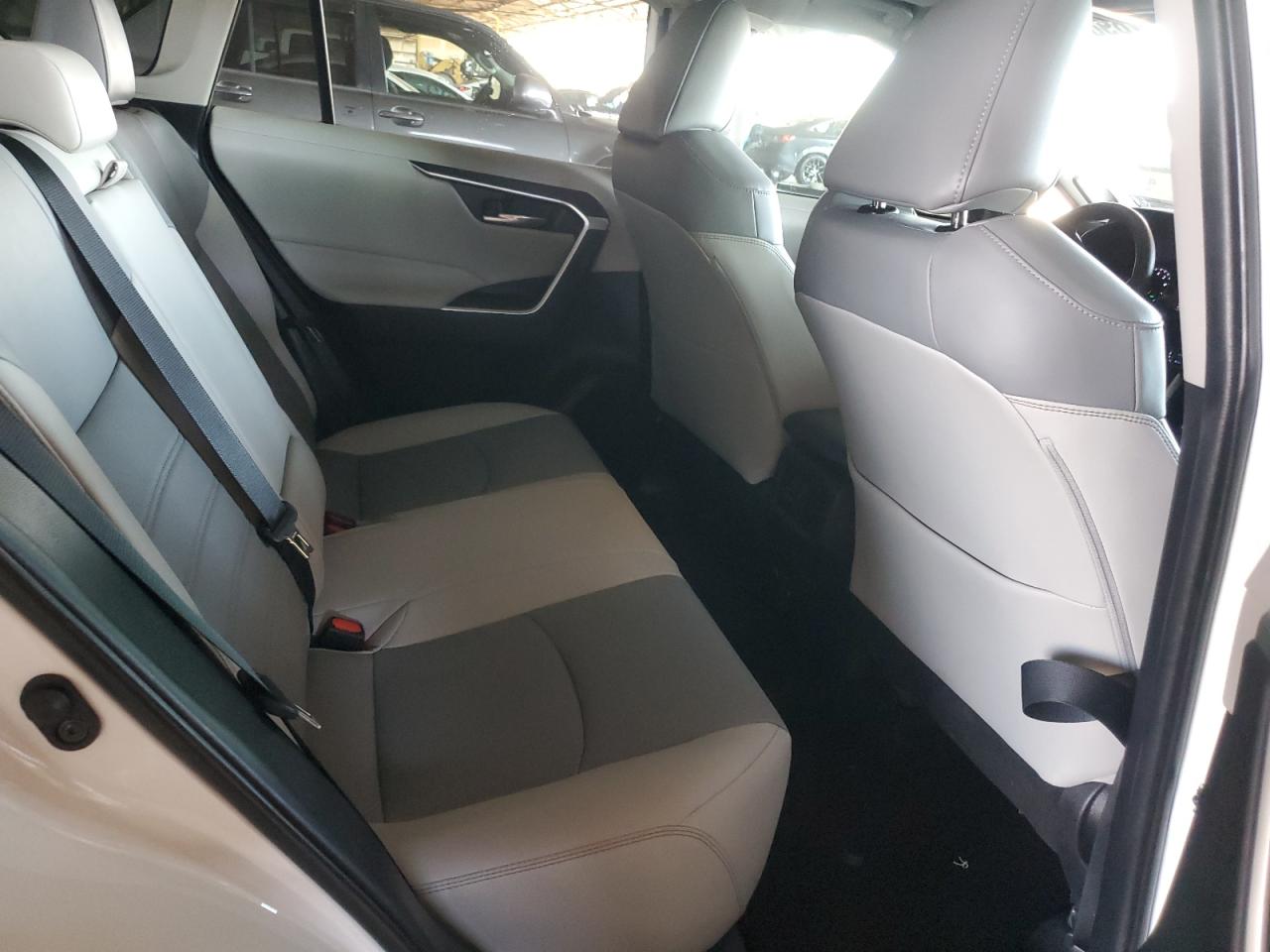 Lot #3311639243 2020 TOYOTA RAV4