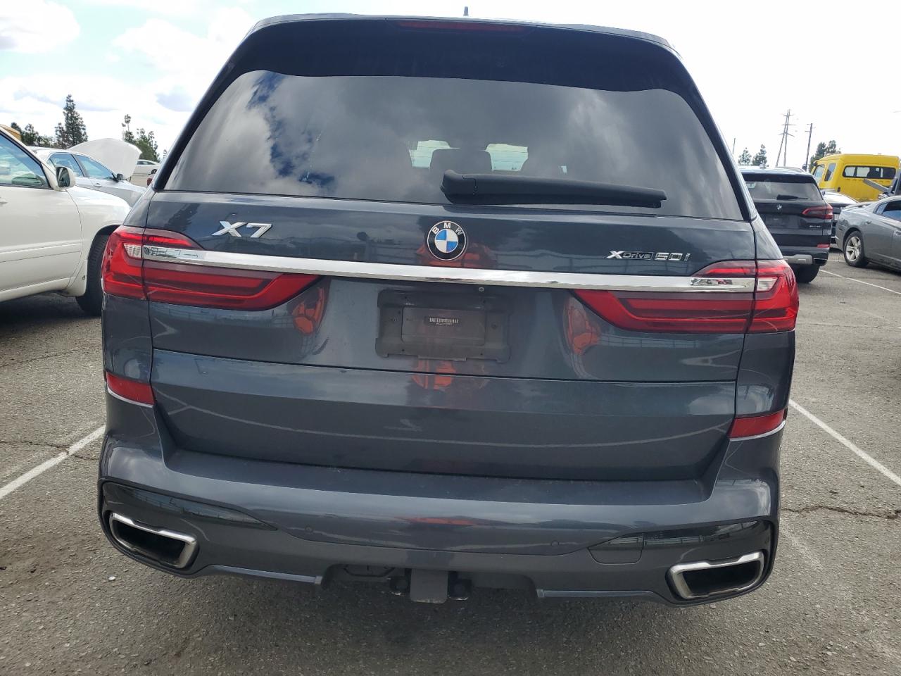 BMW X7 XDRIVE50I