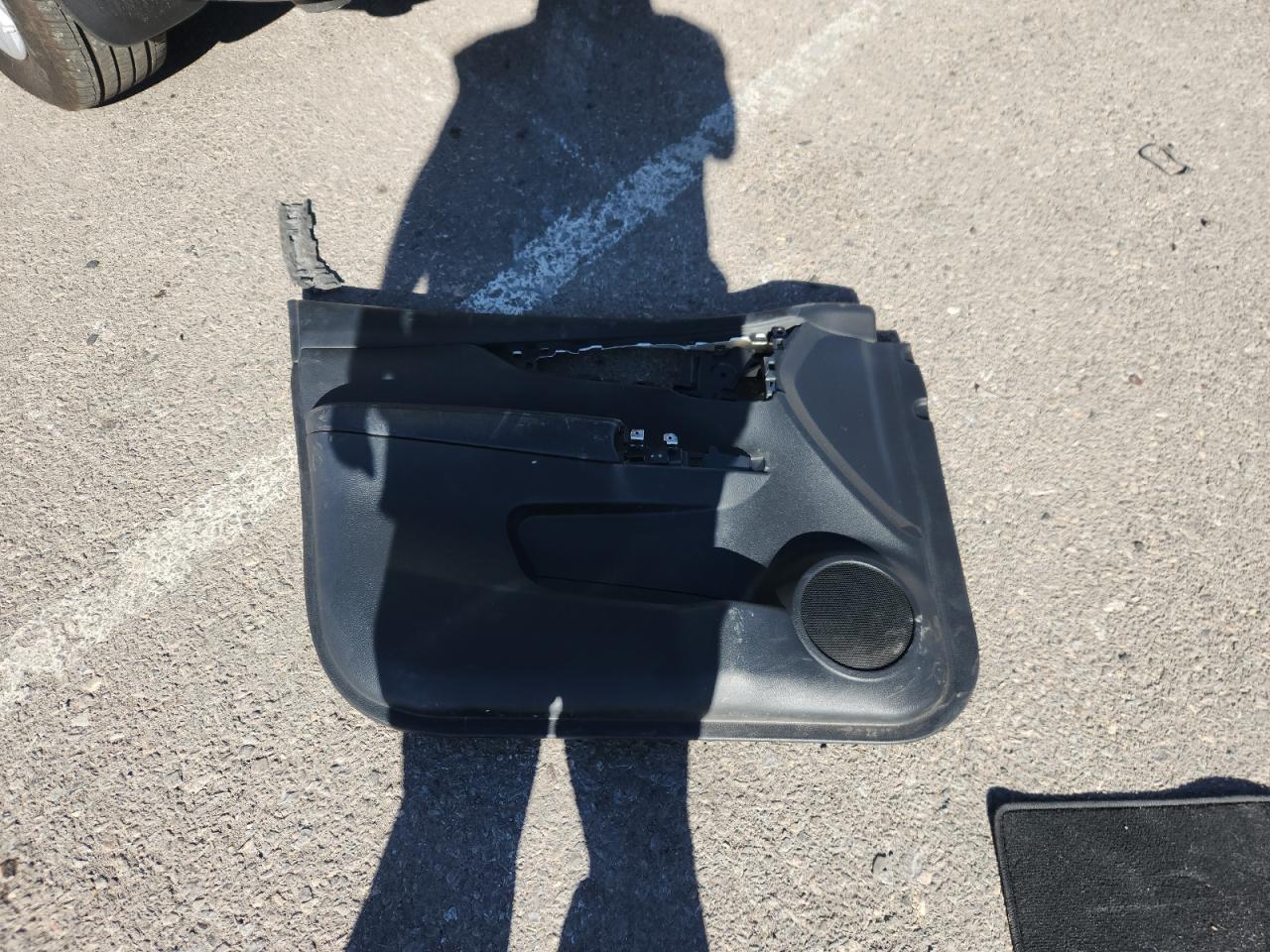 NISSAN ROGUE SPORT S