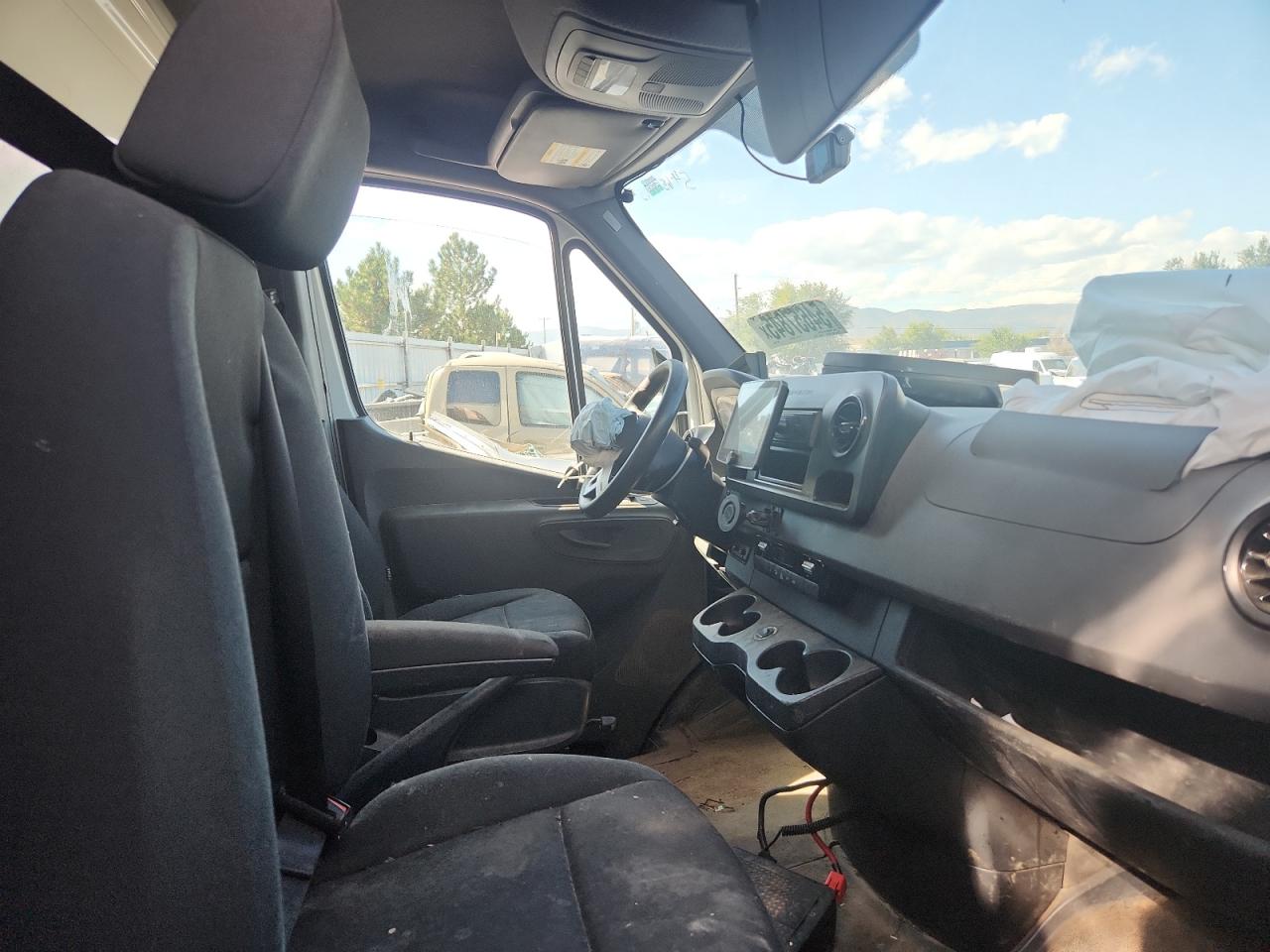 Lot #3269867678 2019 MERZ SPRINTER 3