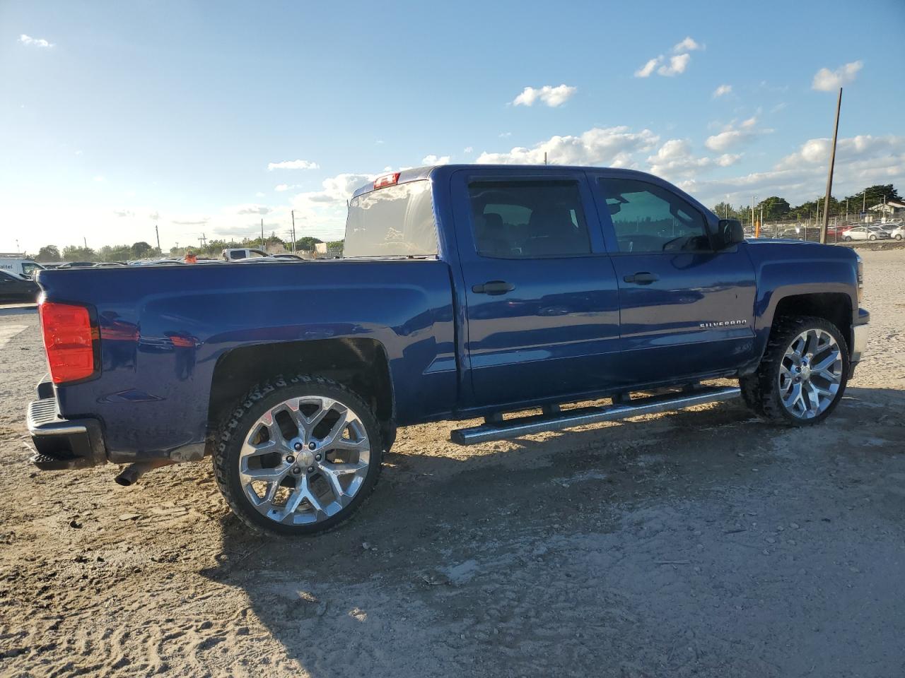 CHEVROLET SILVERADO C1500 LT