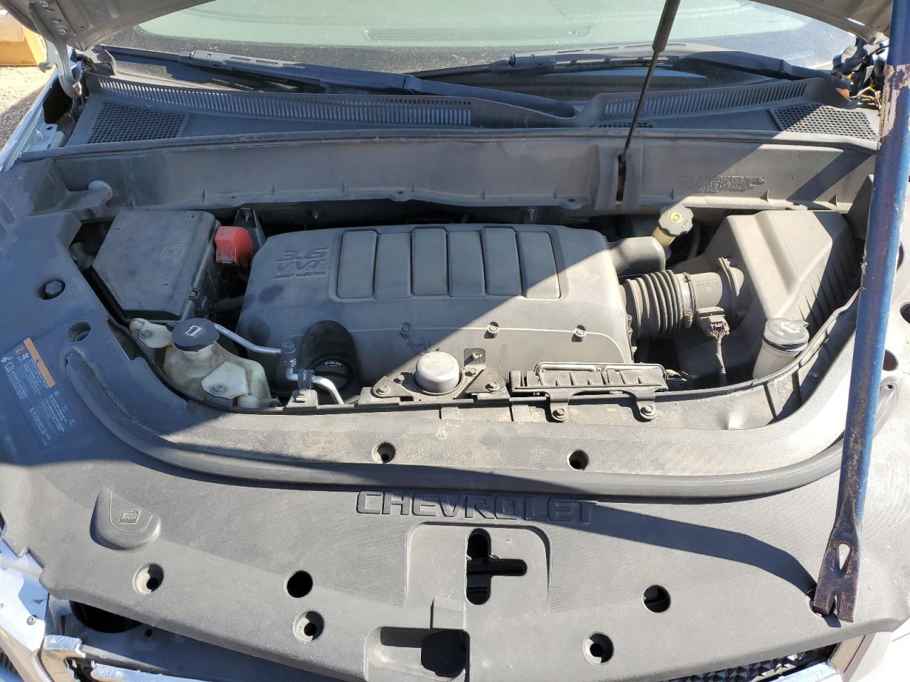 CHEVROLET TRAVERSE LS