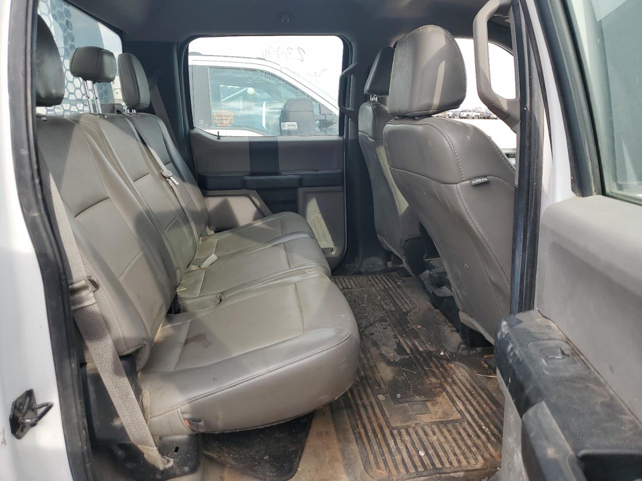 FORD F-350 SUPER DUTY