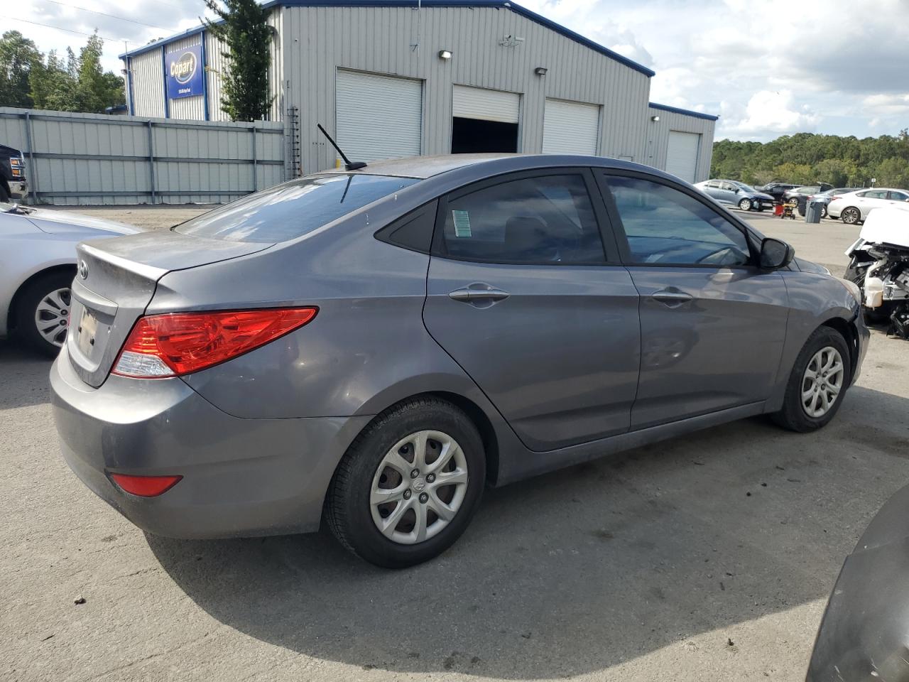 HYUNDAI ACCENT GLS