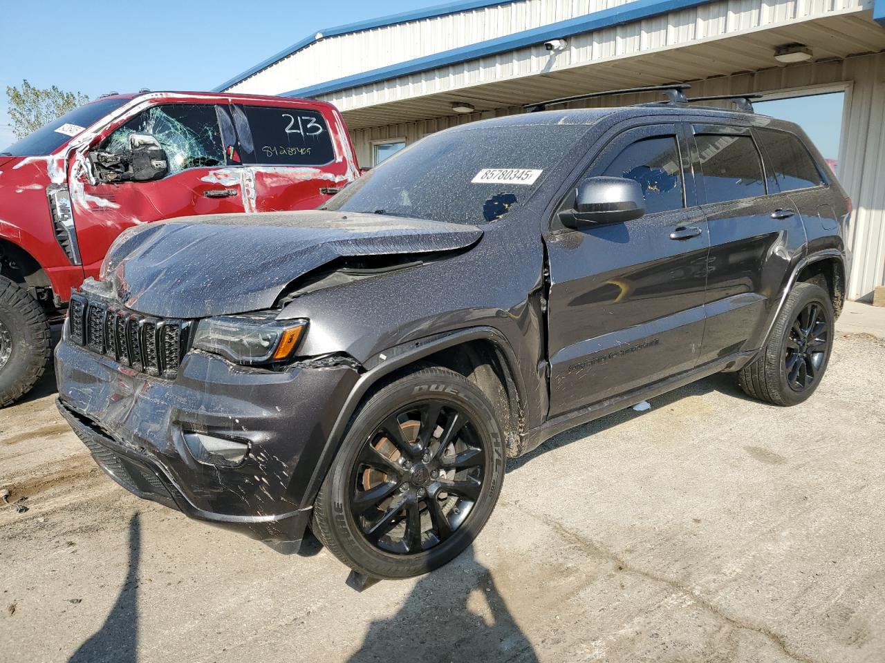 JEEP GRAND CHEROKEE LAREDO