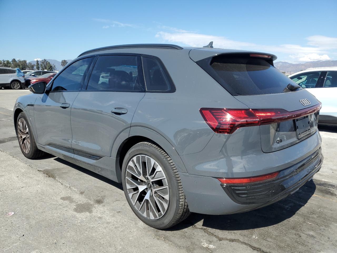 AUDI Q8 PREMIUM PLUS