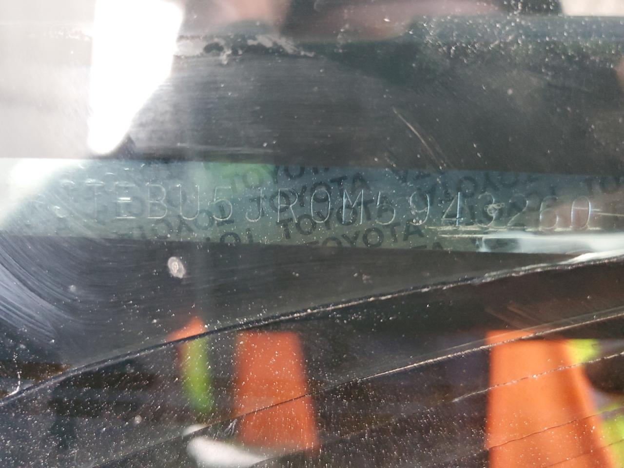 TOYOTA 4RUNNER SR5/SR5 PREMIUM