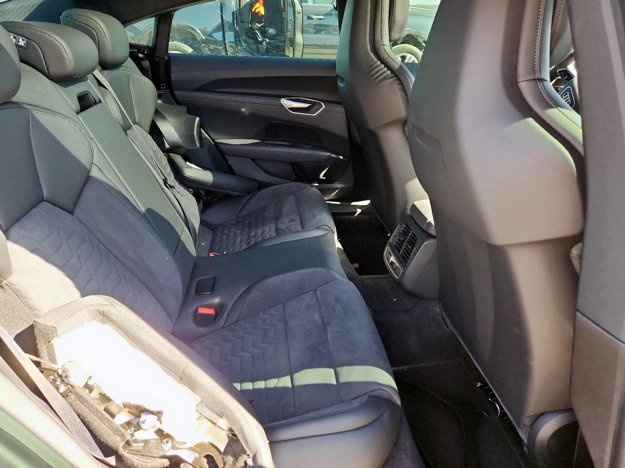 AUDI E-TRON PREMIUM PLUS