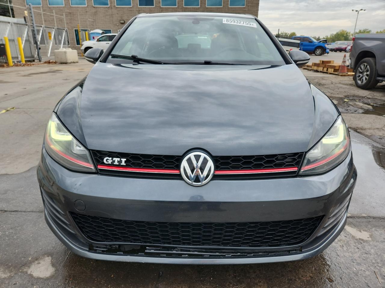 VOLKSWAGEN GOLF GTI