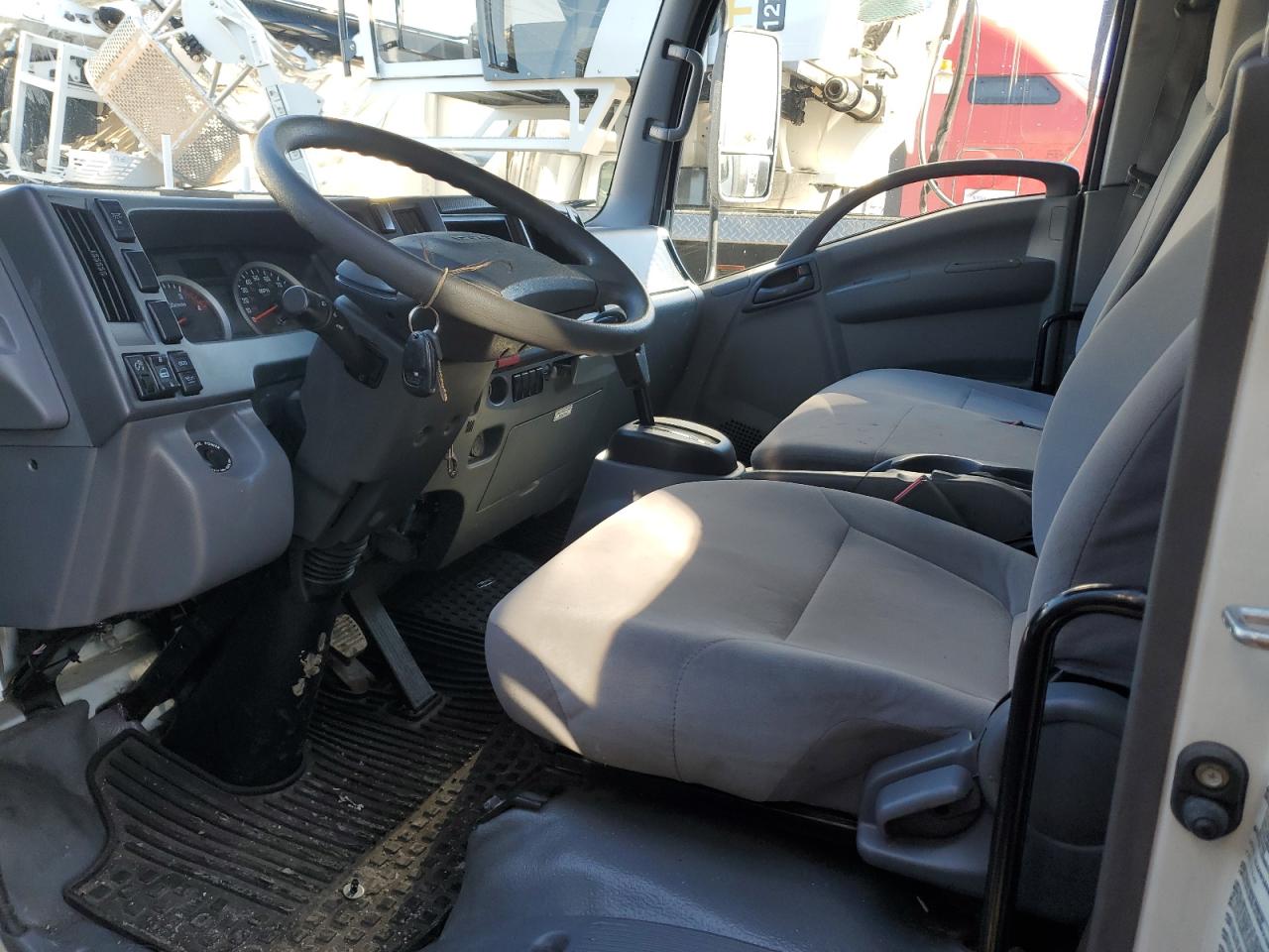 Lot #3290372766 2021 ISUZU NPR XD