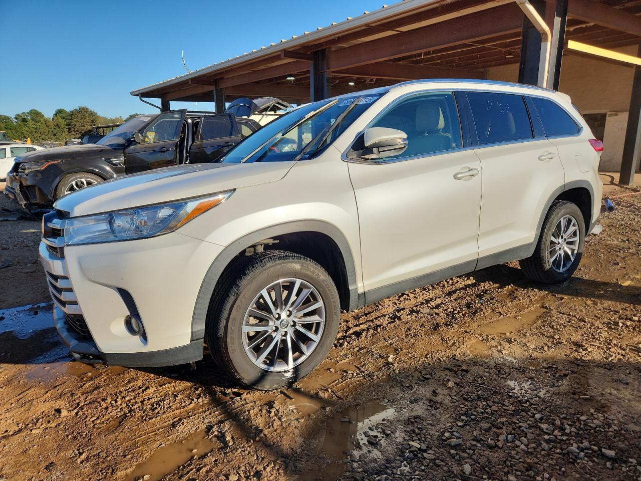 TOYOTA HIGHLANDER SE