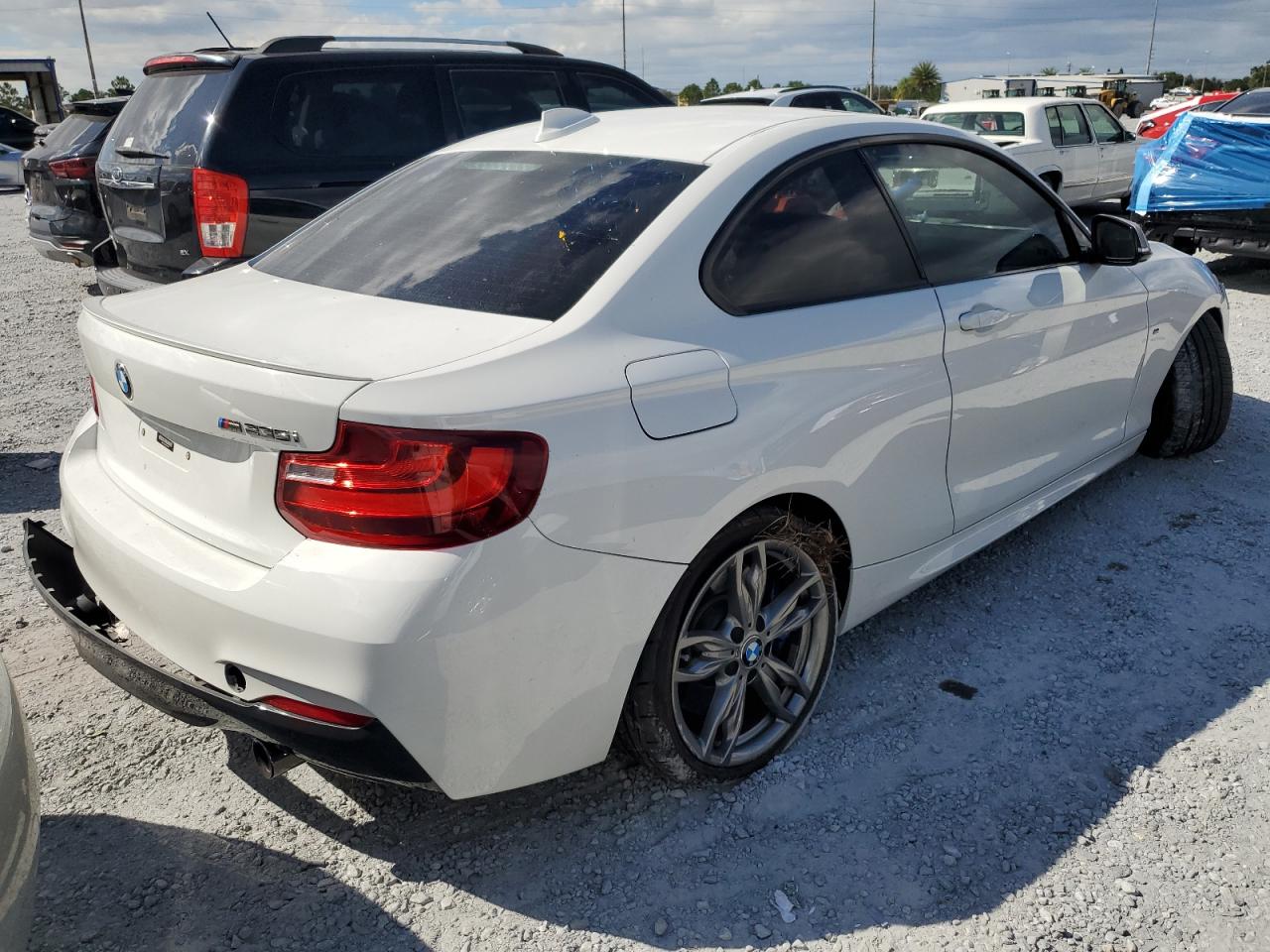 BMW M2 M235I
