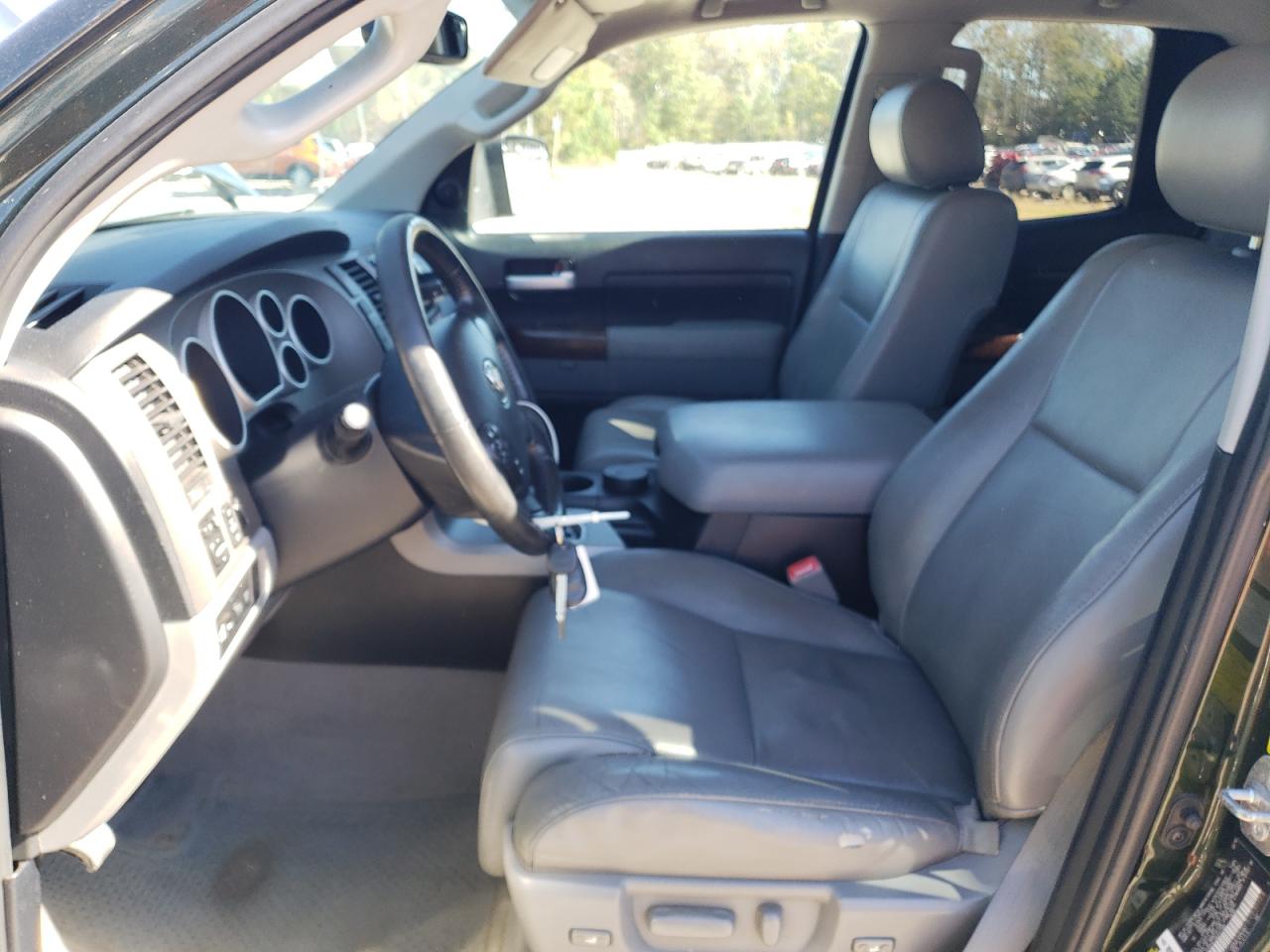 TOYOTA TUNDRA DOUBLE CAB LIMITED