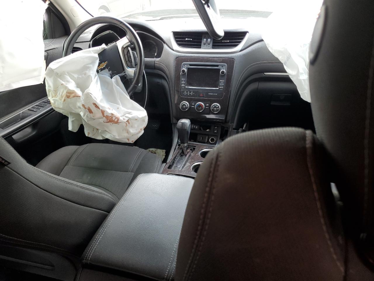 CHEVROLET TRAVERSE LT