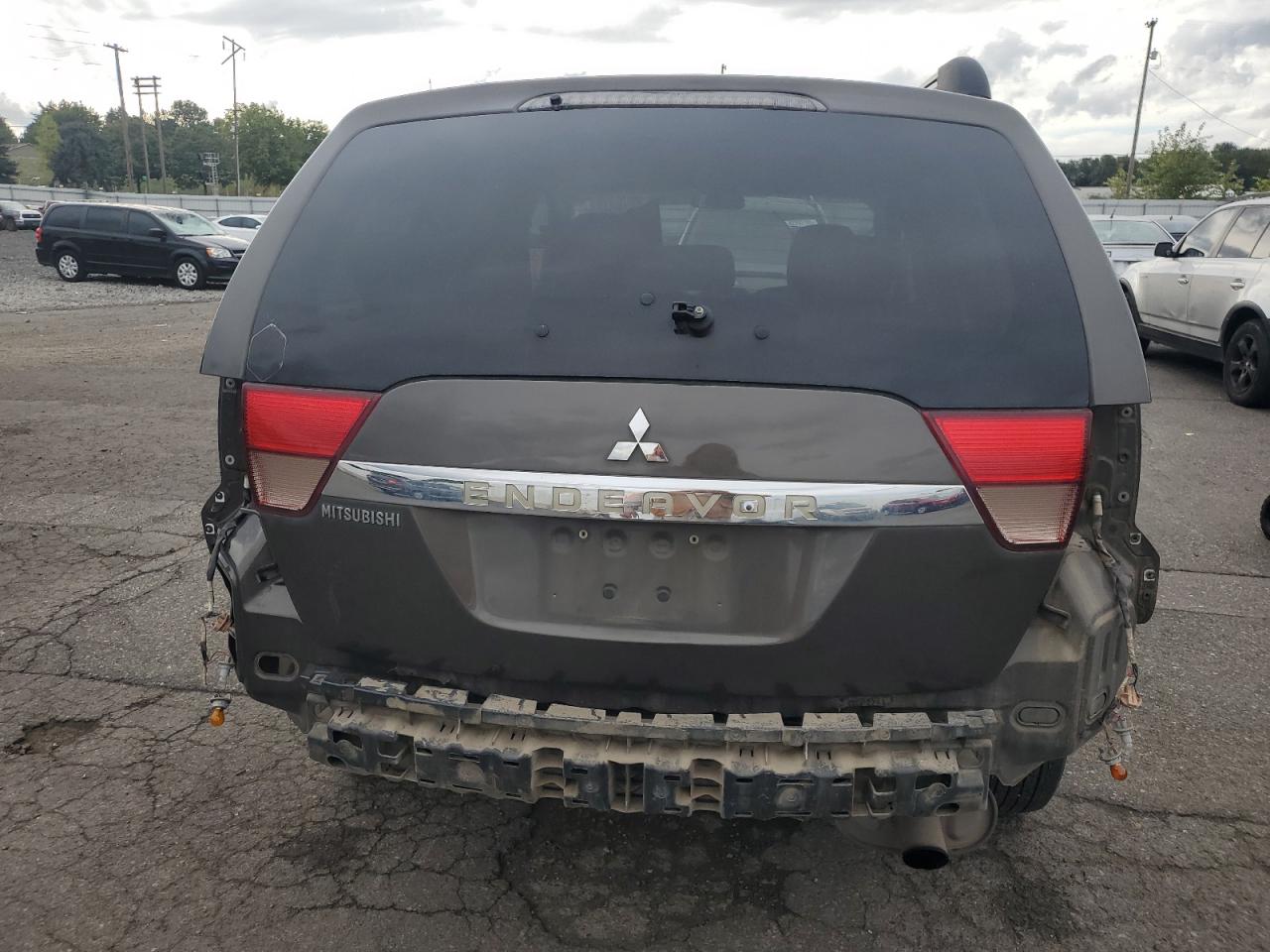 MITSUBISHI ENDEAVOR LS