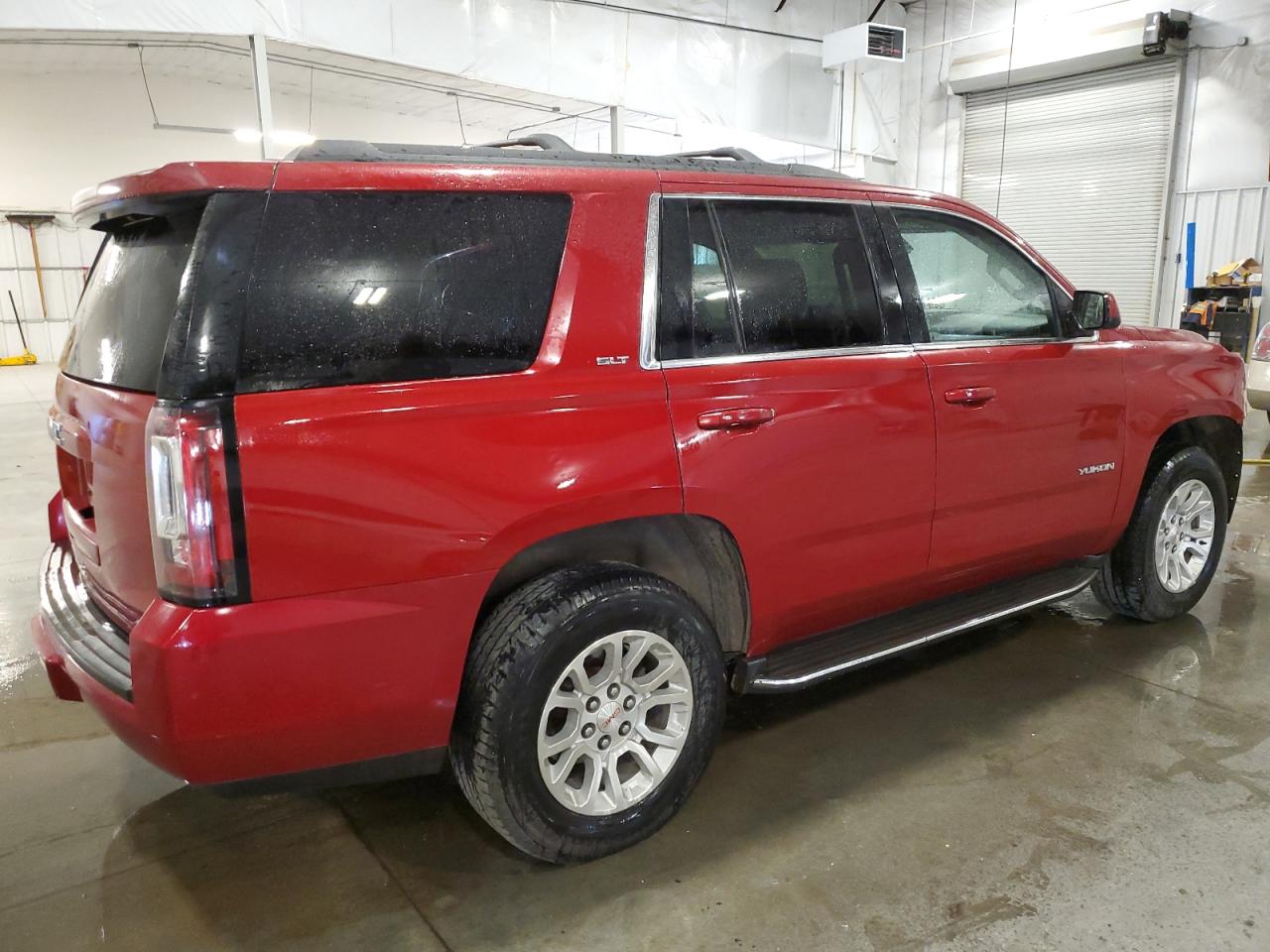 GMC YUKON SLT