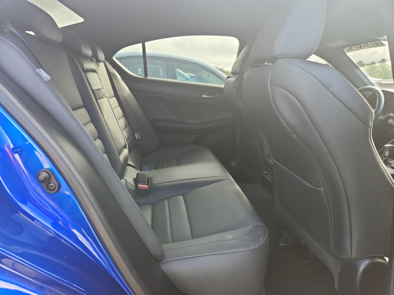 LEXUS IS 350 F SPORT