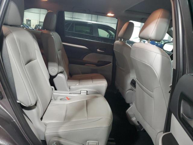 2019 TOYOTA HIGHLANDER - 5TDJZRFH4KS712345