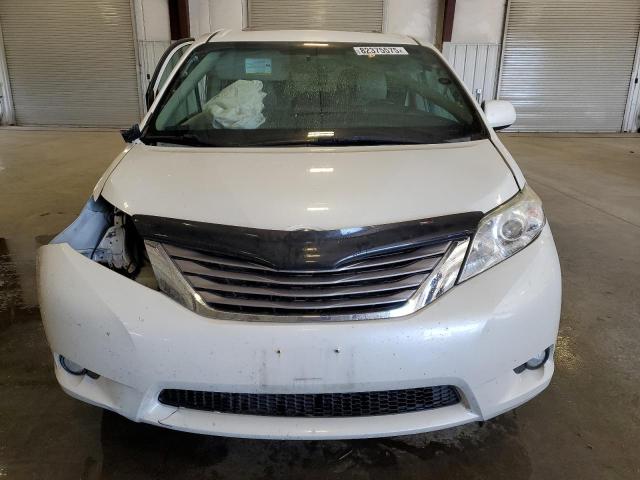 2015 TOYOTA SIENNA XLE #3285721655