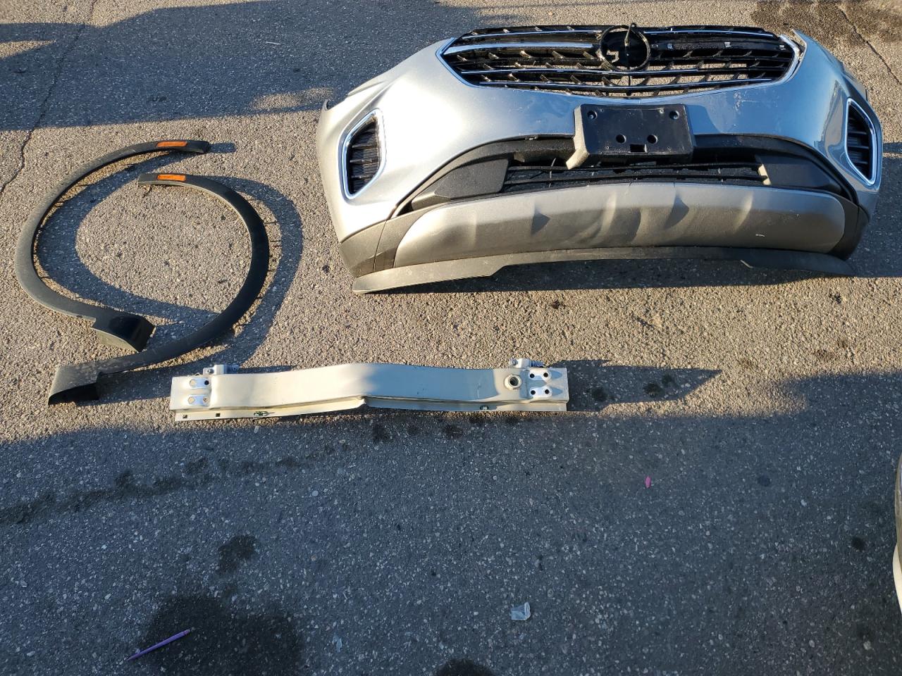 BUICK ENVISION ESSENCE