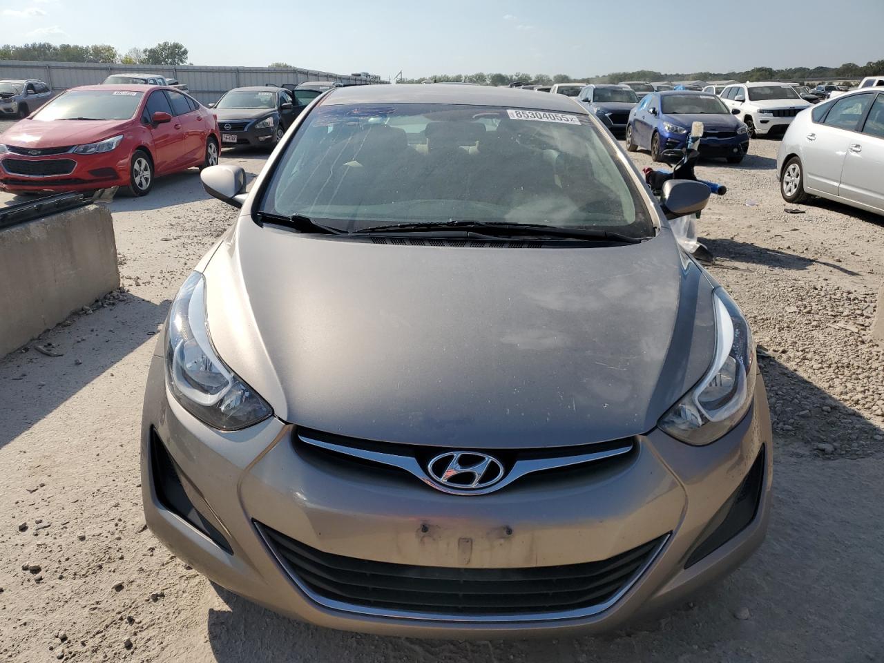 HYUNDAI ELANTRA SE