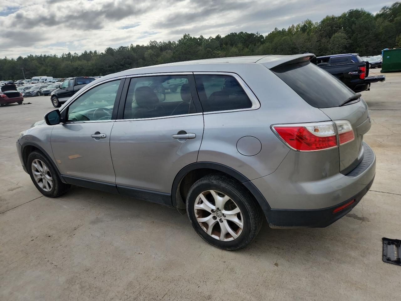 MAZDA CX-9