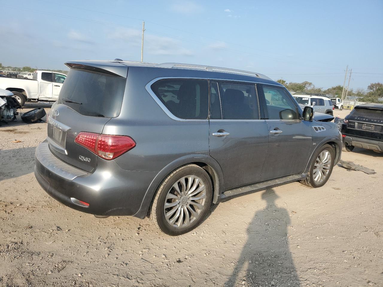 INFINITI QX80 BASE