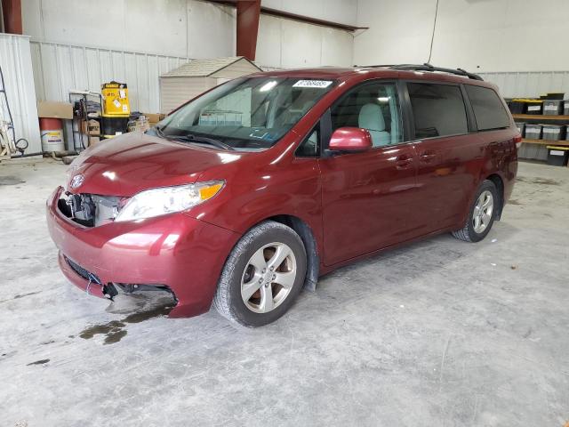 TOYOTA SIENNA LE