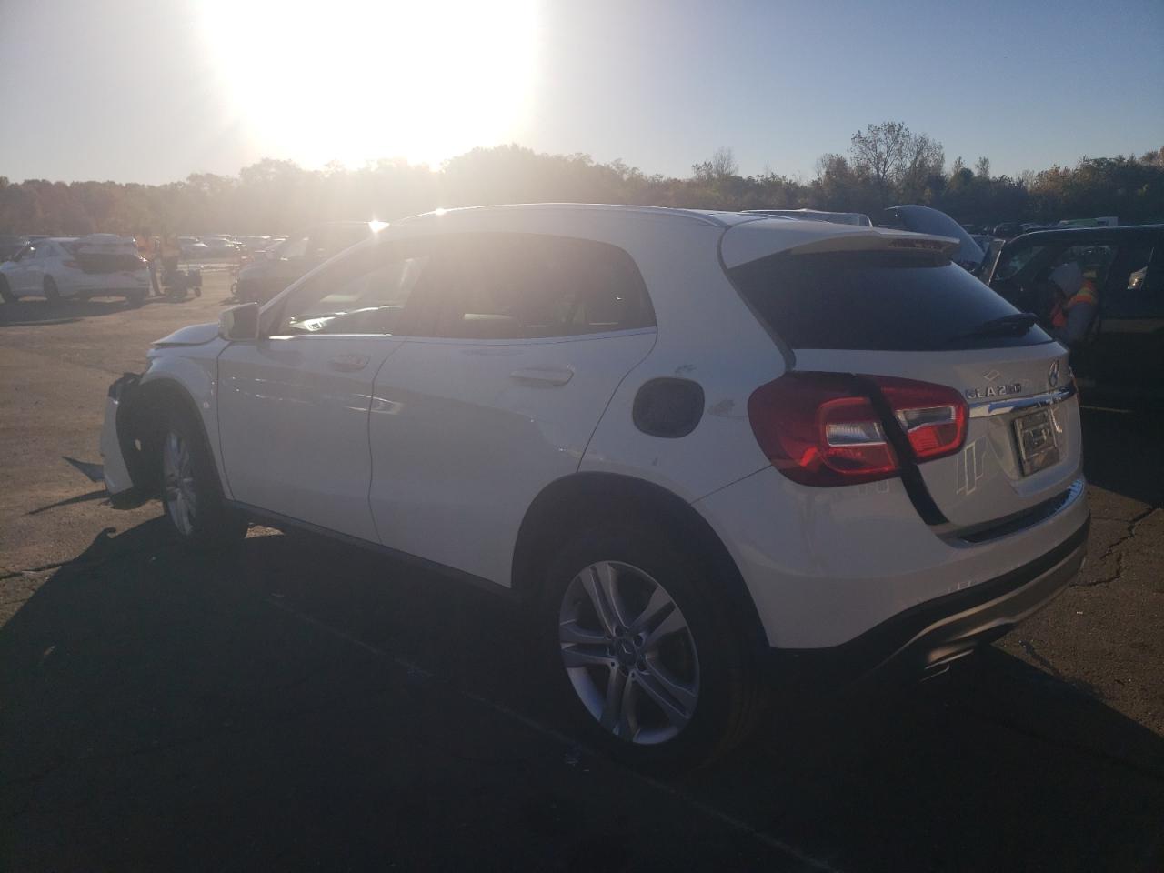 MERCEDES-BENZ GLA-CLASS 250 4MATIC