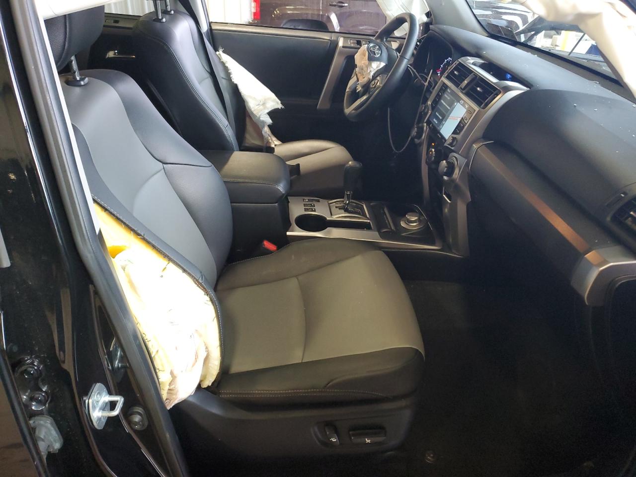 TOYOTA 4RUNNER SR5/SR5 PREMIUM