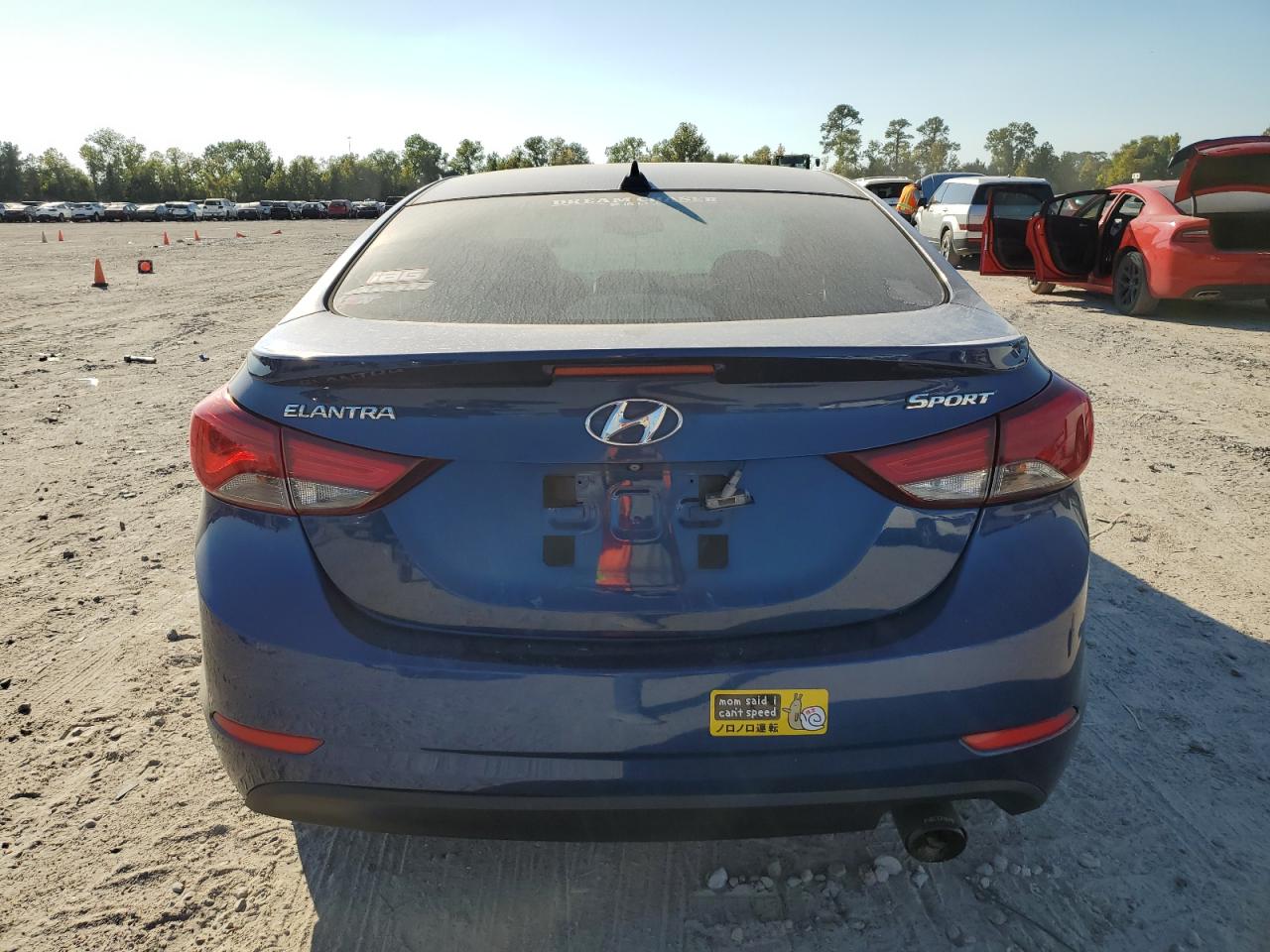 HYUNDAI ELANTRA SE