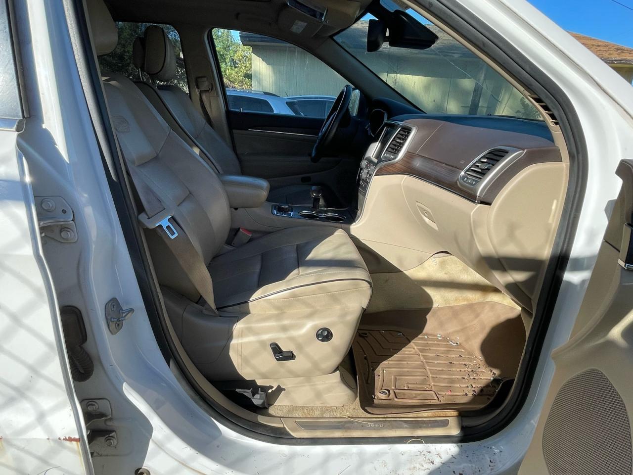 JEEP GRAND CHEROKEE OVERLAND