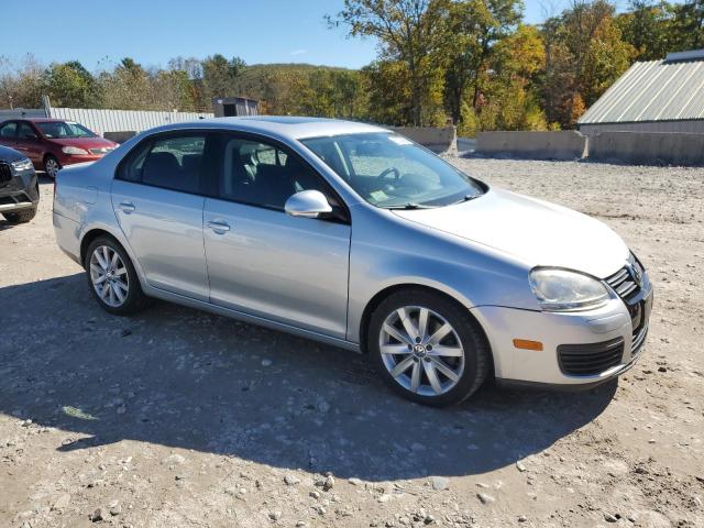 2010 VOLKSWAGEN JETTA WOLF #3292389300