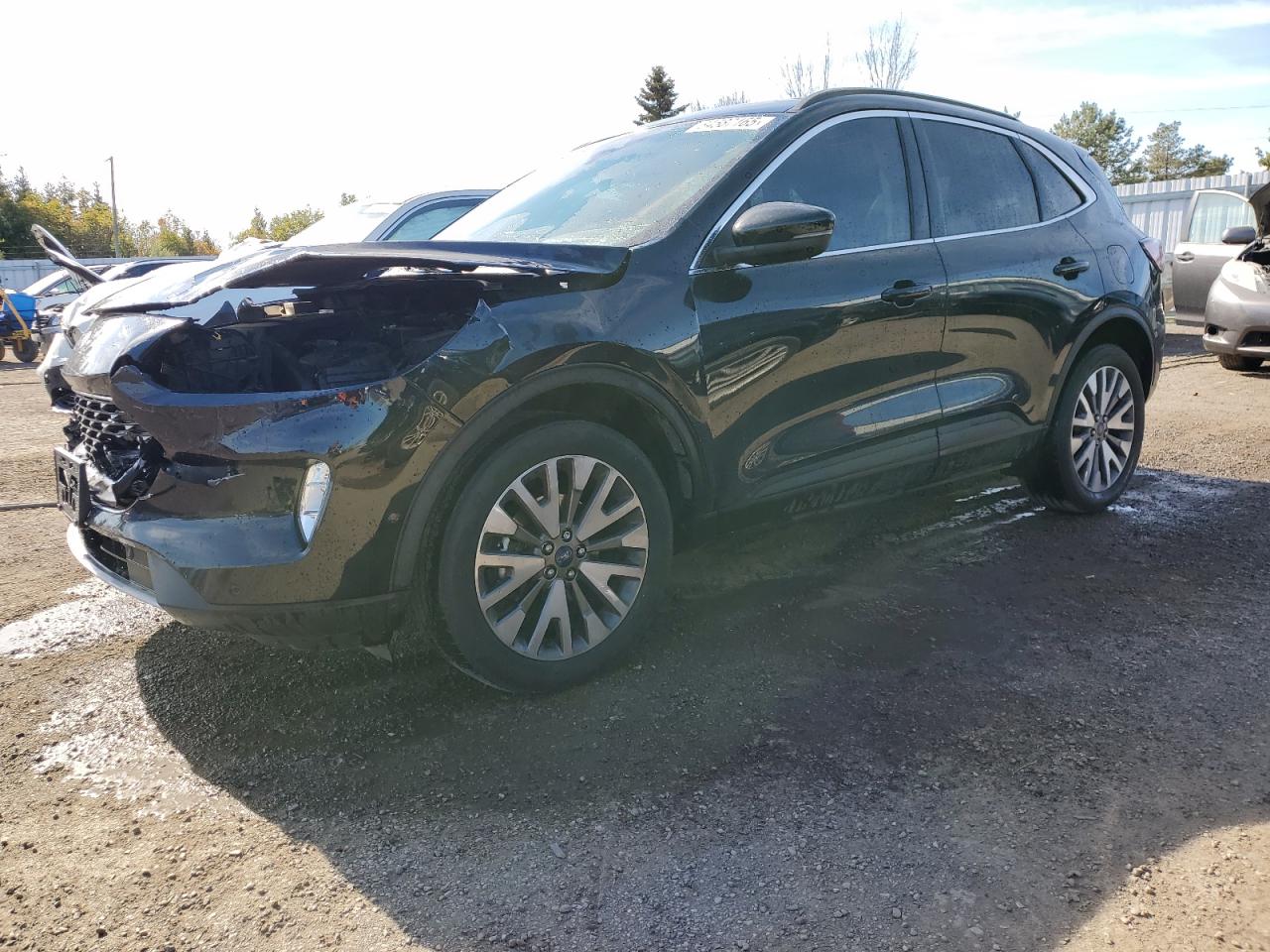 FORD ESCAPE TITANIUM