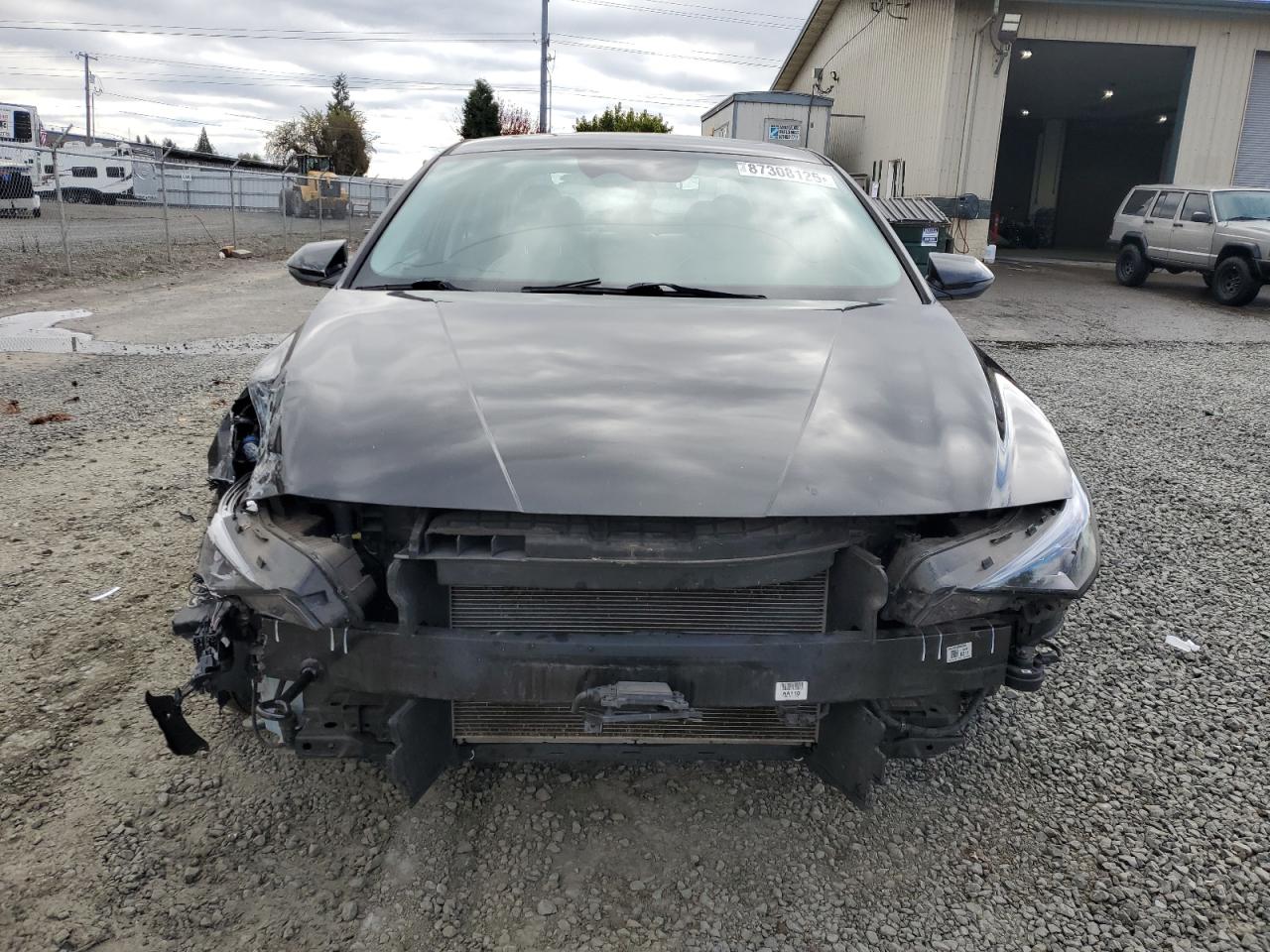 HYUNDAI ELANTRA LIMITED