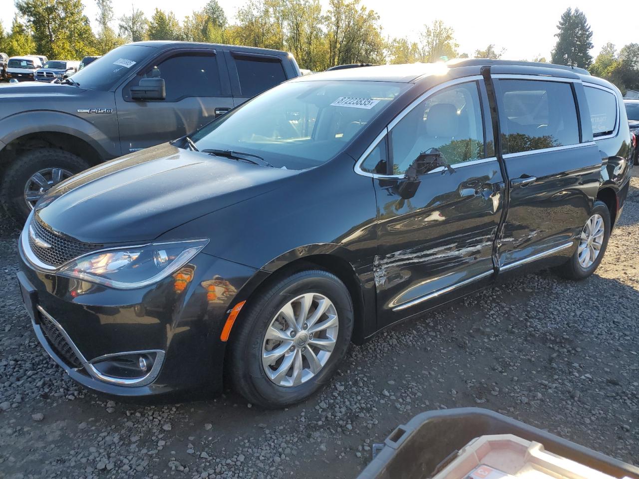 CHRYSLER PACIFICA TOURING L