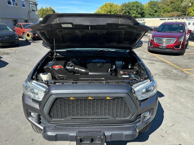 2017 TOYOTA TACOMA DOU #3259480161