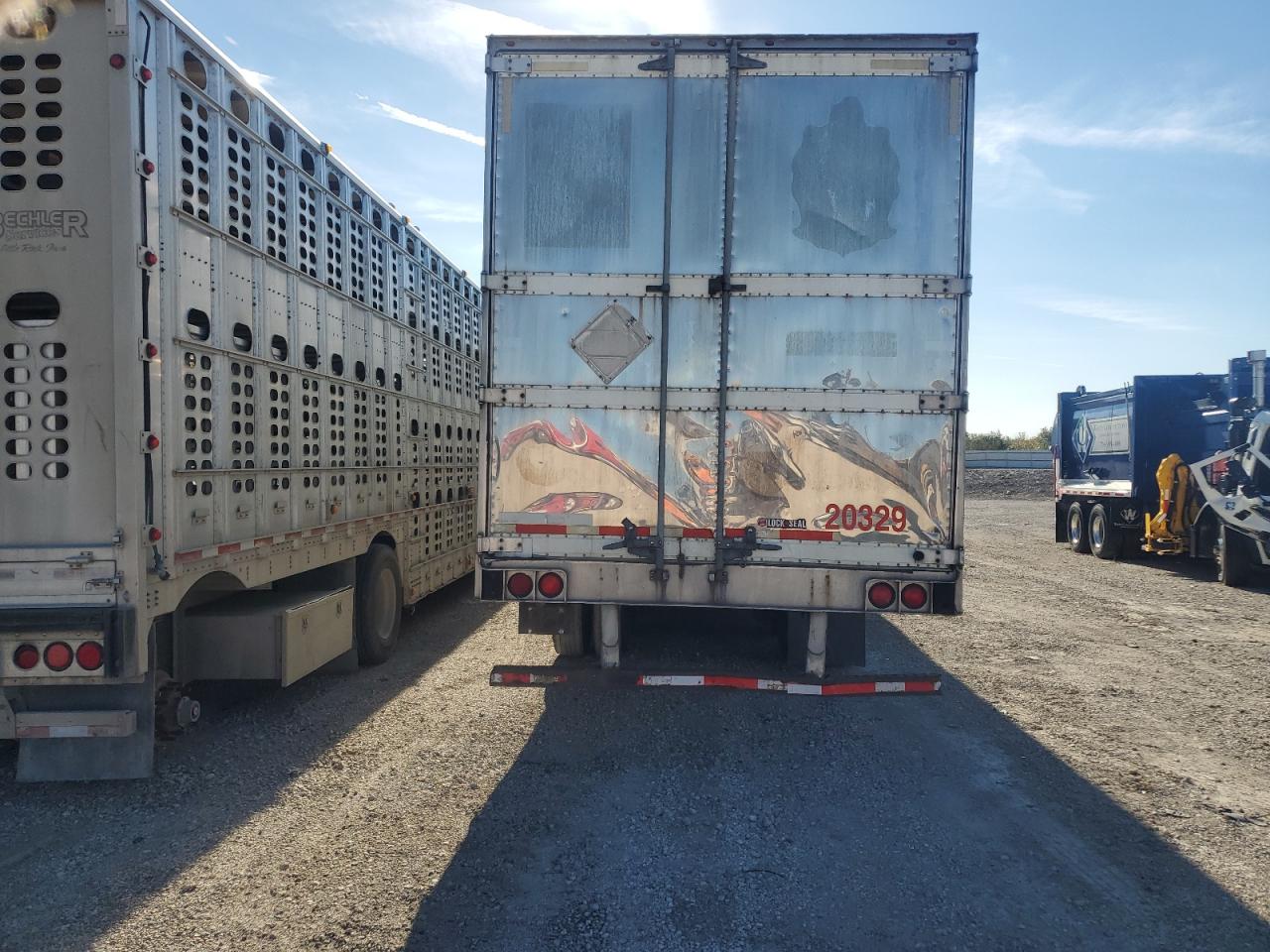 Lot #3285729672 2013 UTILITY SE